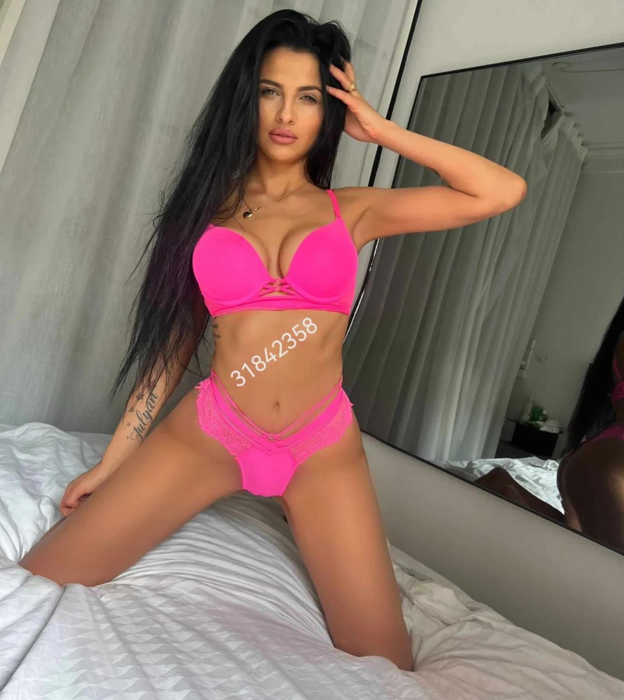 back in CPH ️ I do duo with my sister Arabic girl ️ ️ ️ - Brønshøj – billede 4