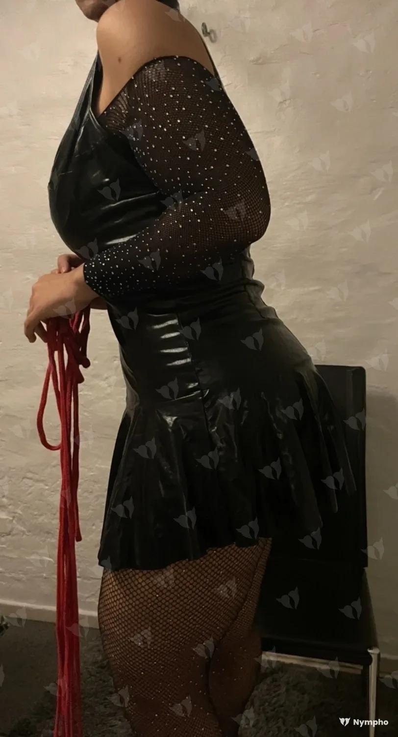 Latina 100% curvy body - Frederiksberg – billede 7