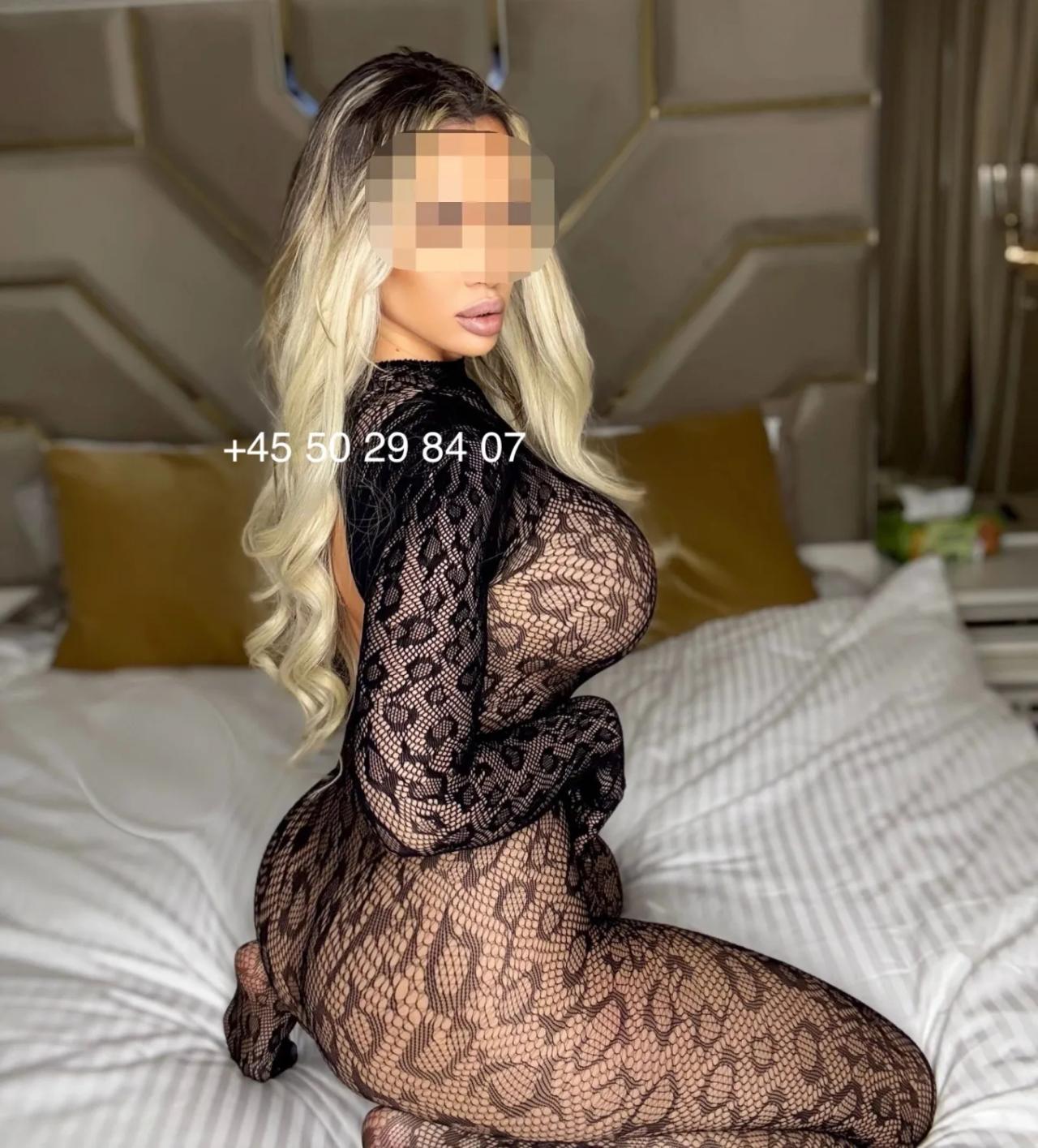 Italian Blondine Incall and Outcall Best GFE and B2B massage - København S – billede 22